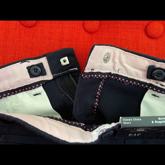 GAP shorts- 2 pair- NWT! - Picture 3 of 7